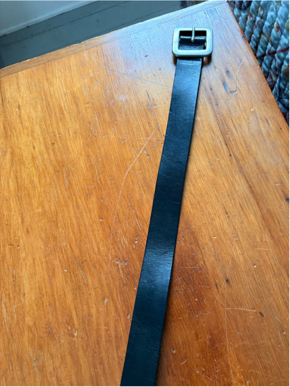 Roundtree & Yorke Men's Black Leather Belt, One Size, Silver Hardware